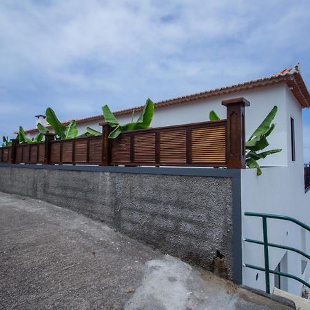 بونتا ديلغادا Oliveira'S Apartments - Madeira Island المظهر الخارجي الصورة