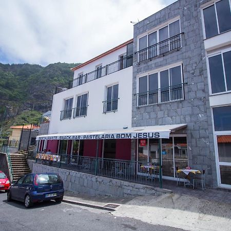 بونتا ديلغادا Oliveira'S Apartments - Madeira Island المظهر الخارجي الصورة