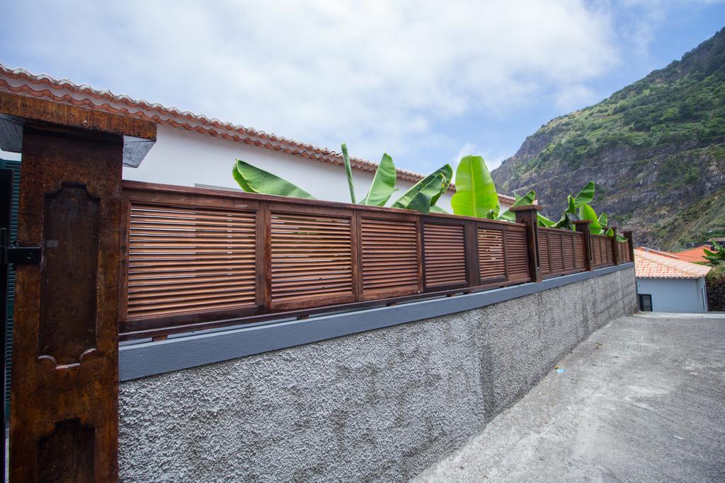 بونتا ديلغادا Oliveira'S Apartments - Madeira Island المظهر الخارجي الصورة