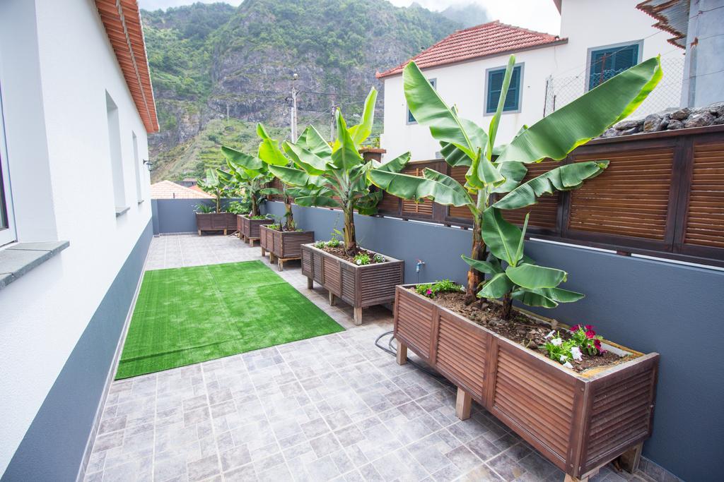 بونتا ديلغادا Oliveira'S Apartments - Madeira Island المظهر الخارجي الصورة