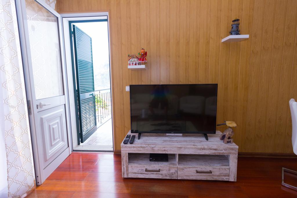 بونتا ديلغادا Oliveira'S Apartments - Madeira Island المظهر الخارجي الصورة