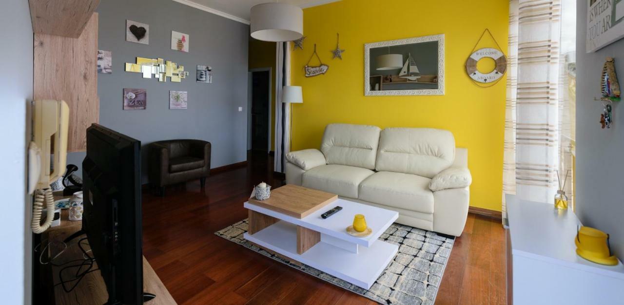 بونتا ديلغادا Oliveira'S Apartments - Madeira Island المظهر الخارجي الصورة